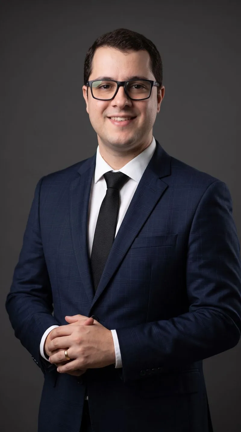 Dr. Breno Maia Da Cás, médico perito